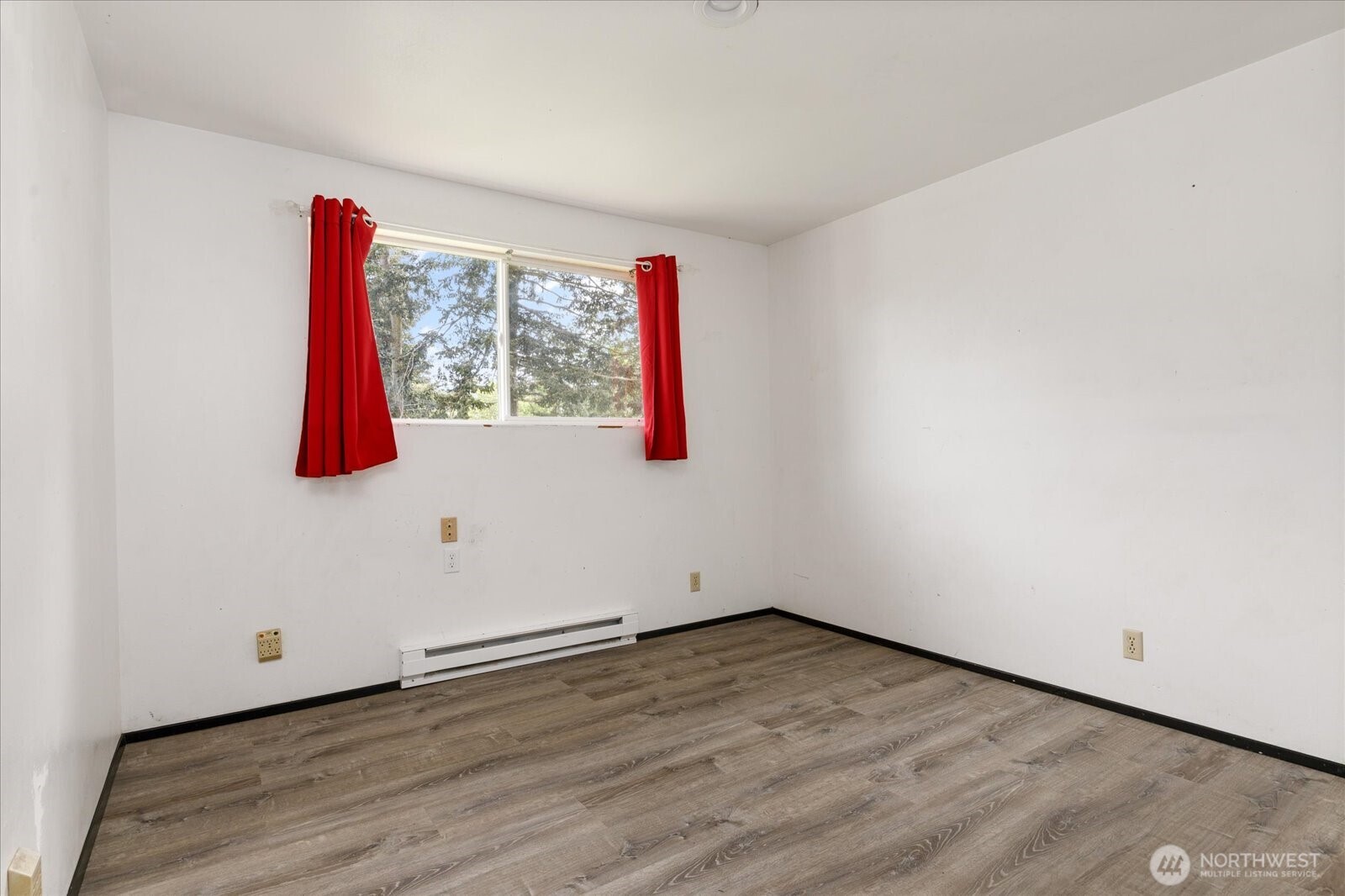 2642 Olympic Drive , Oak Harbor, WA 98277