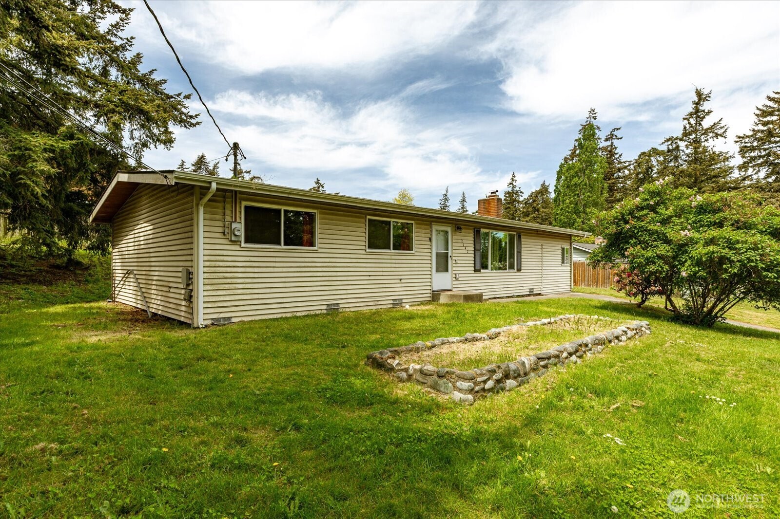 2642 Olympic Drive , Oak Harbor, WA 98277