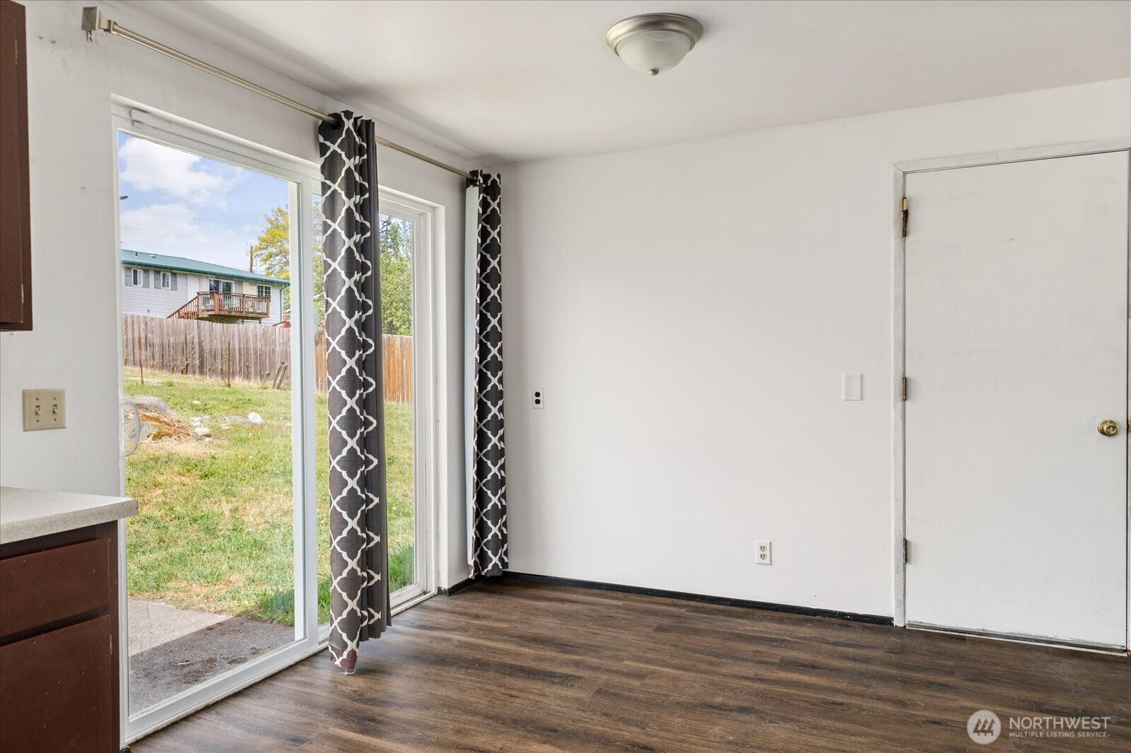 2642 Olympic Drive , Oak Harbor, WA 98277