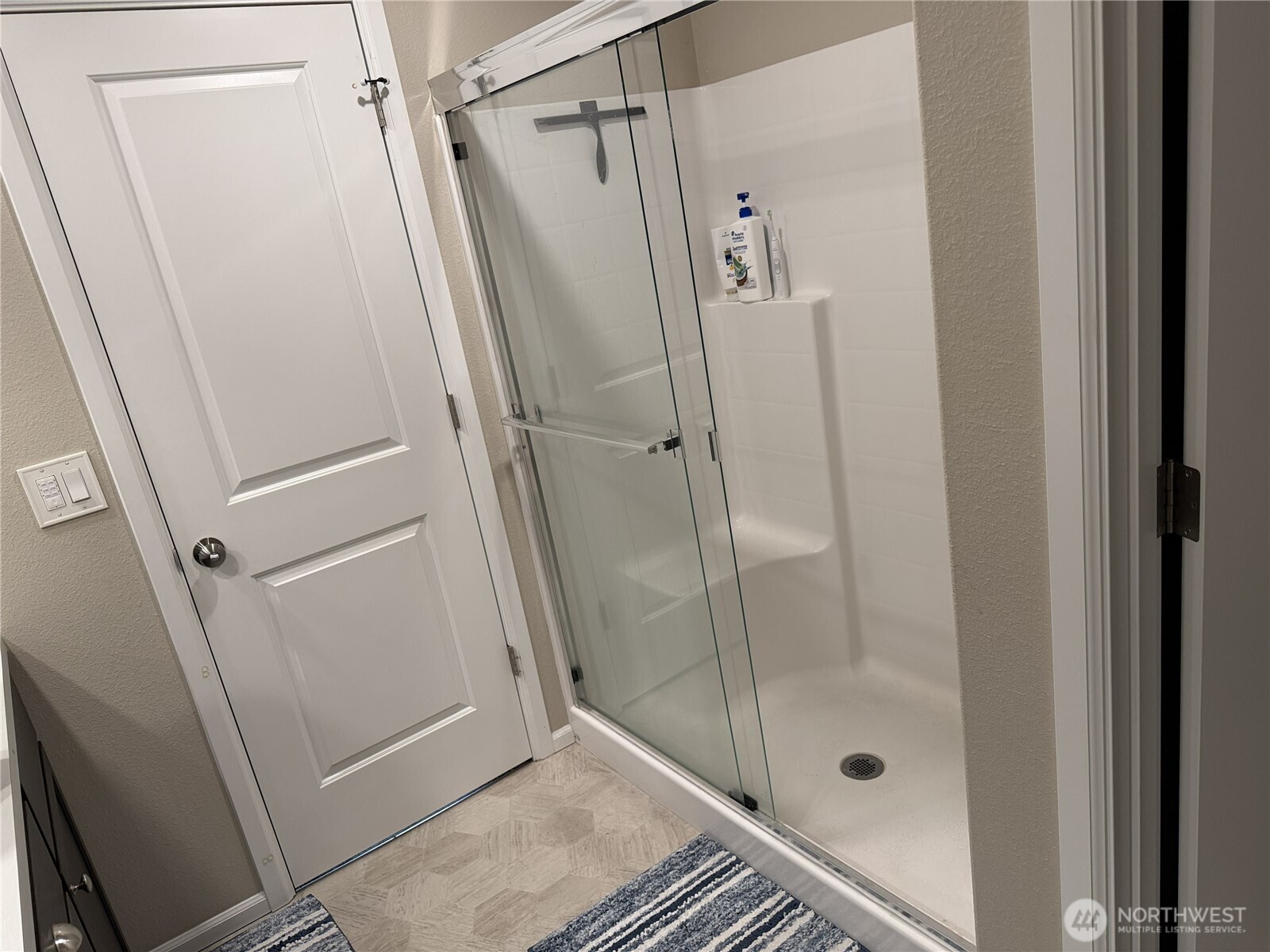 8444 39th St NE , Marysville, WA 98270