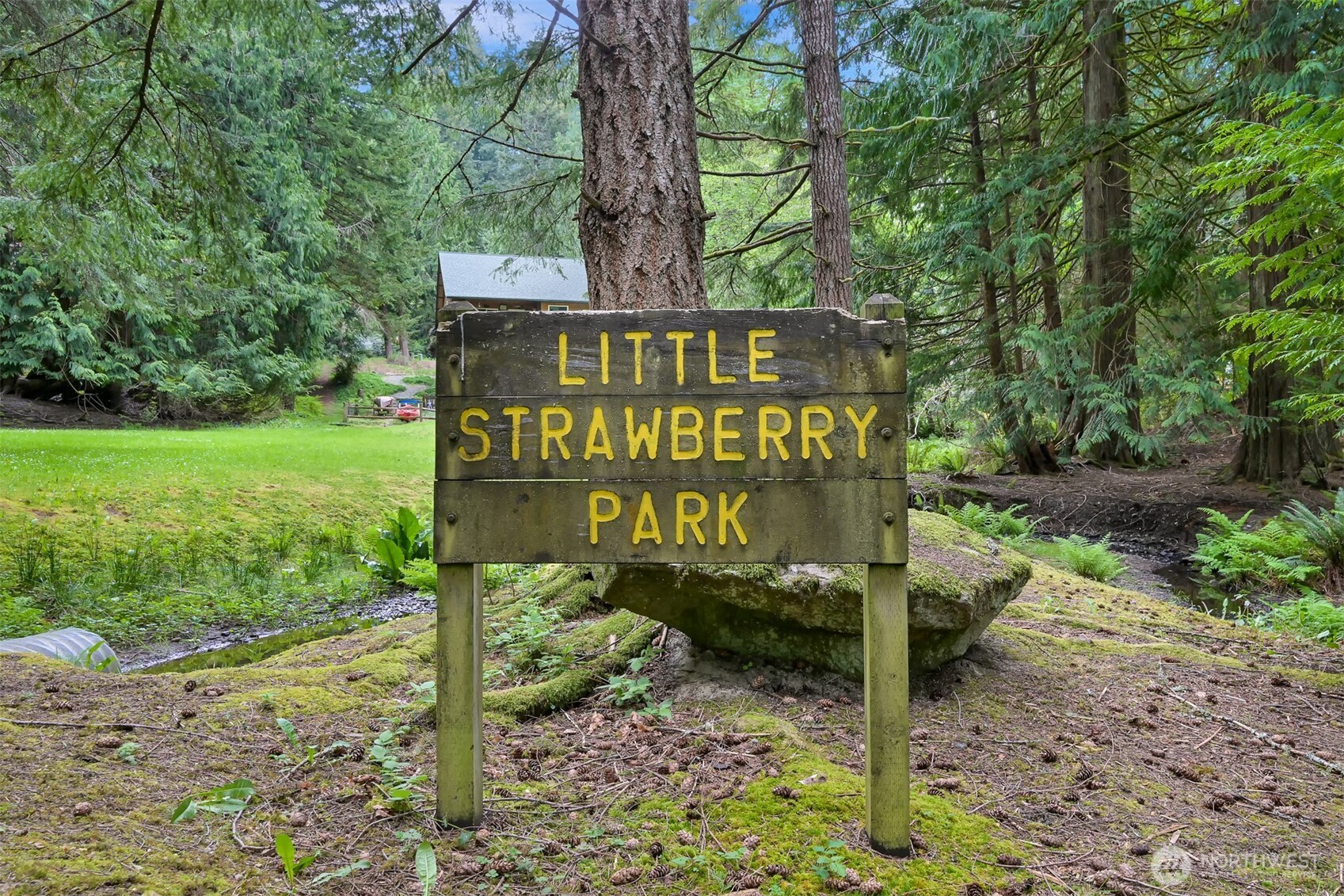 10 B Little Strawberry Lane , Bellingham, WA 98229