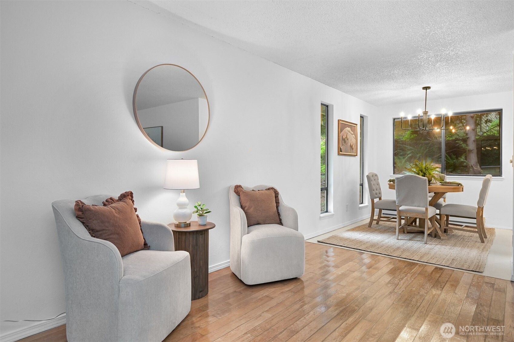 10 B Little Strawberry Lane , Bellingham, WA 98229