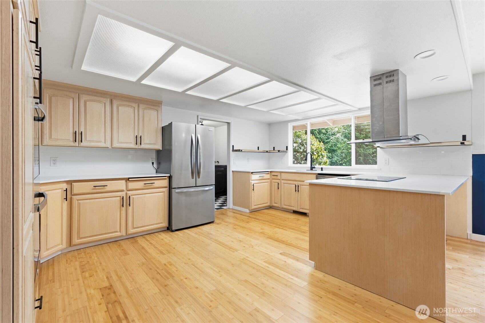 7602 182nd Street E, Puyallup, WA 98375