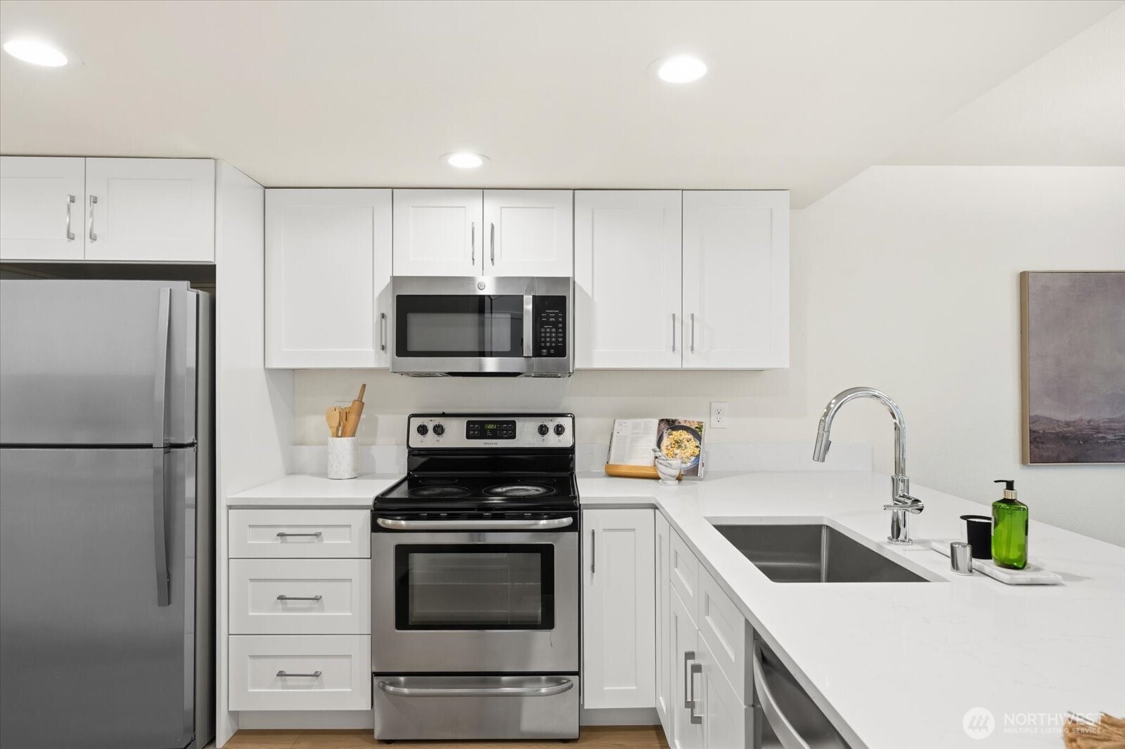 15903 NE 40th Way #31B, Redmond, WA 98052