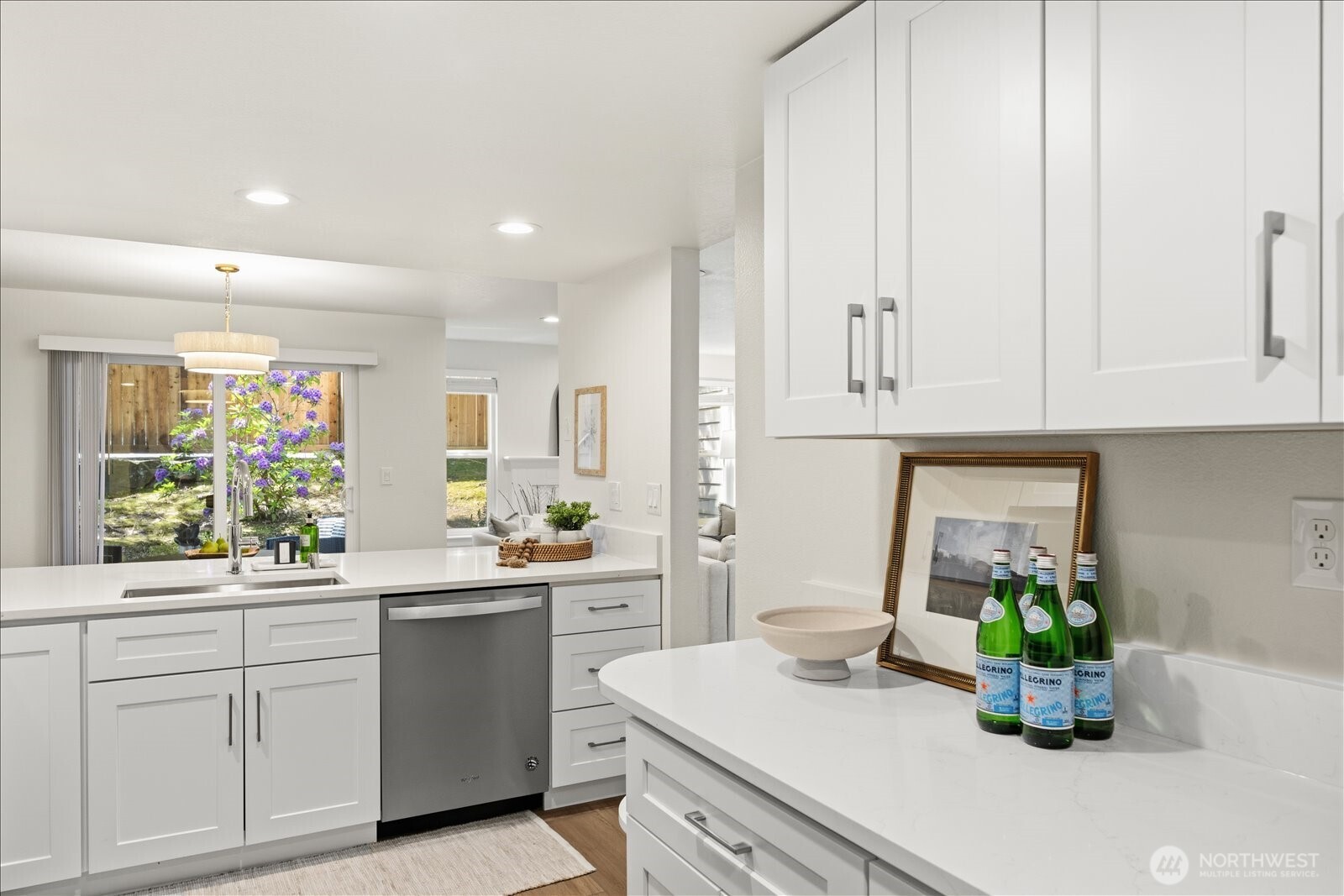 15903 NE 40th Way #31B, Redmond, WA 98052