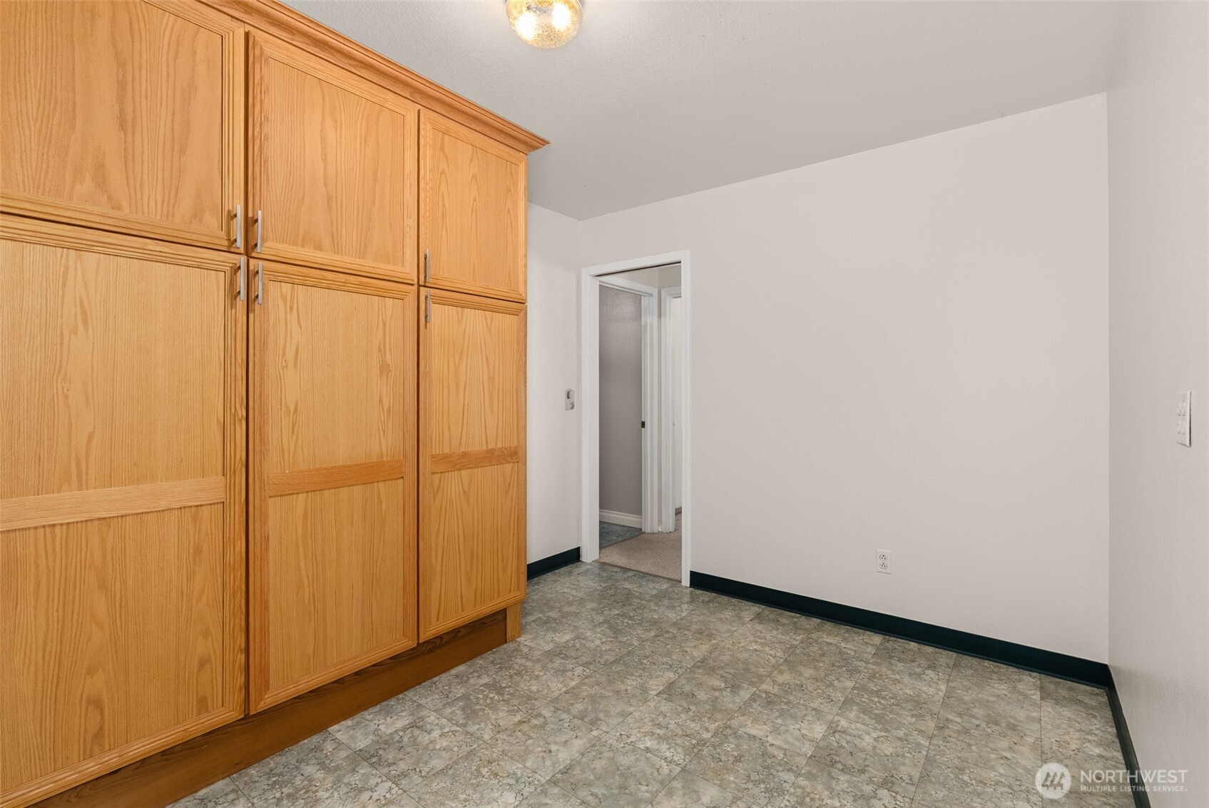 14 Sunset Road , South Bend, WA 98586