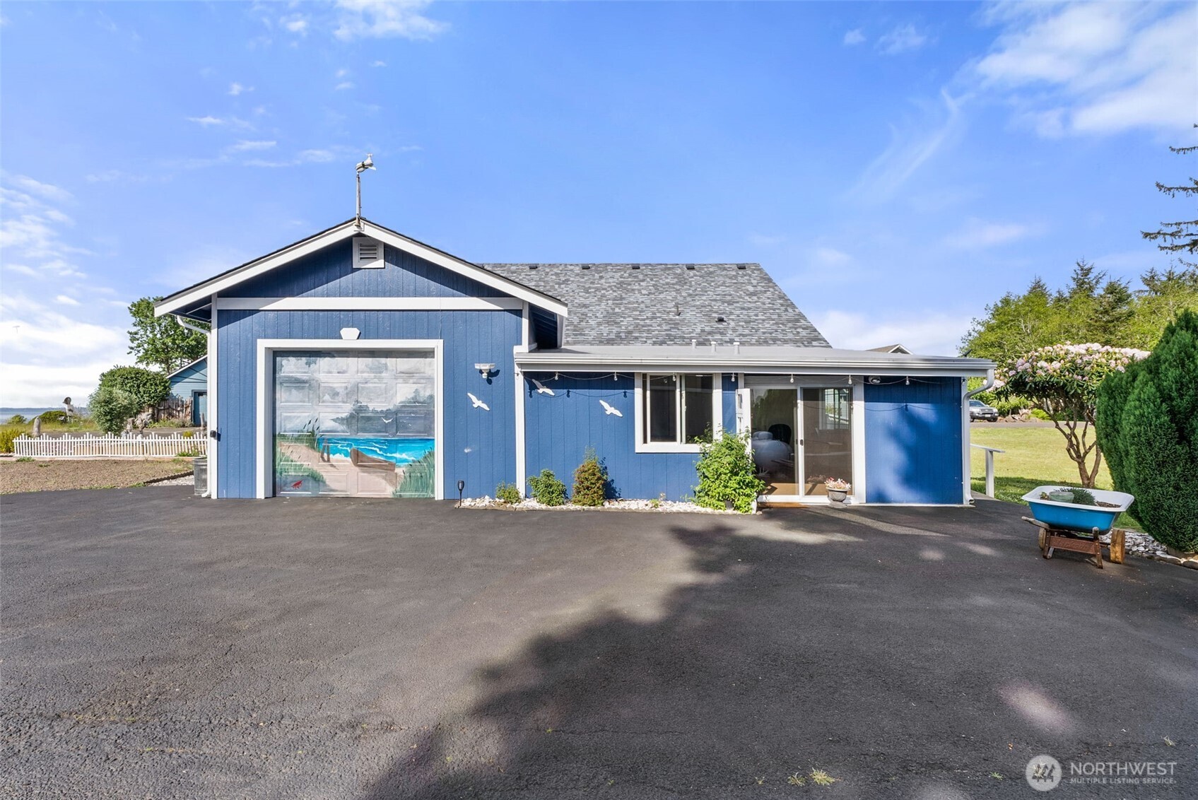14 Sunset Road , South Bend, WA 98586
