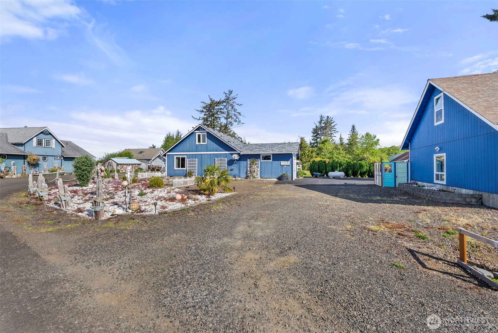 14 Sunset Road , South Bend, WA 98586