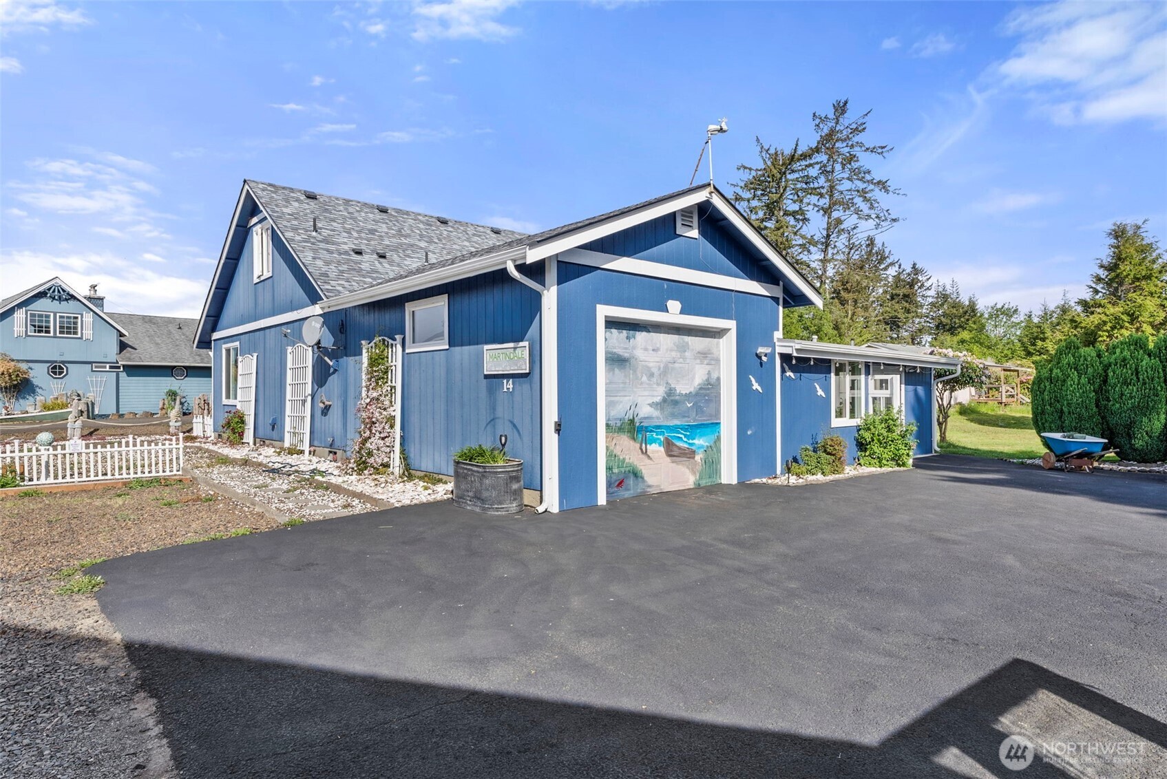 14 Sunset Road , South Bend, WA 98586