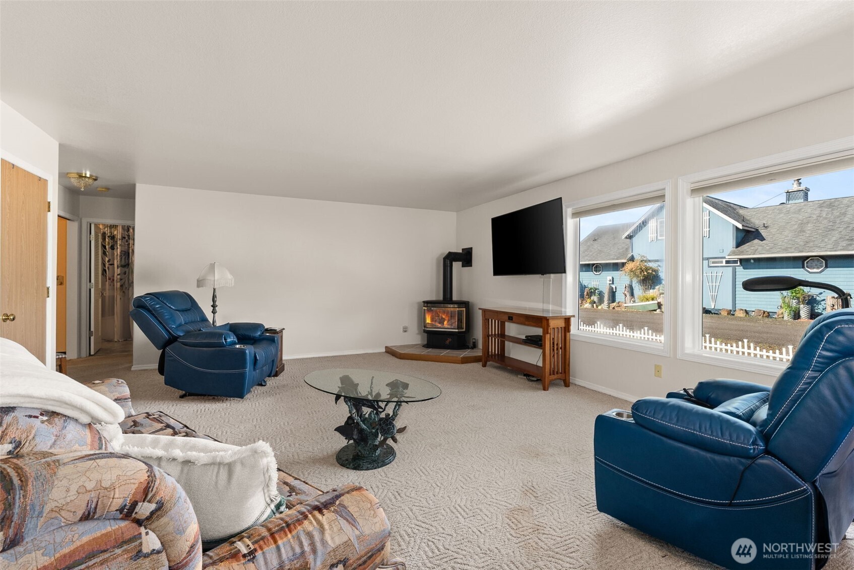 14 Sunset Road , South Bend, WA 98586
