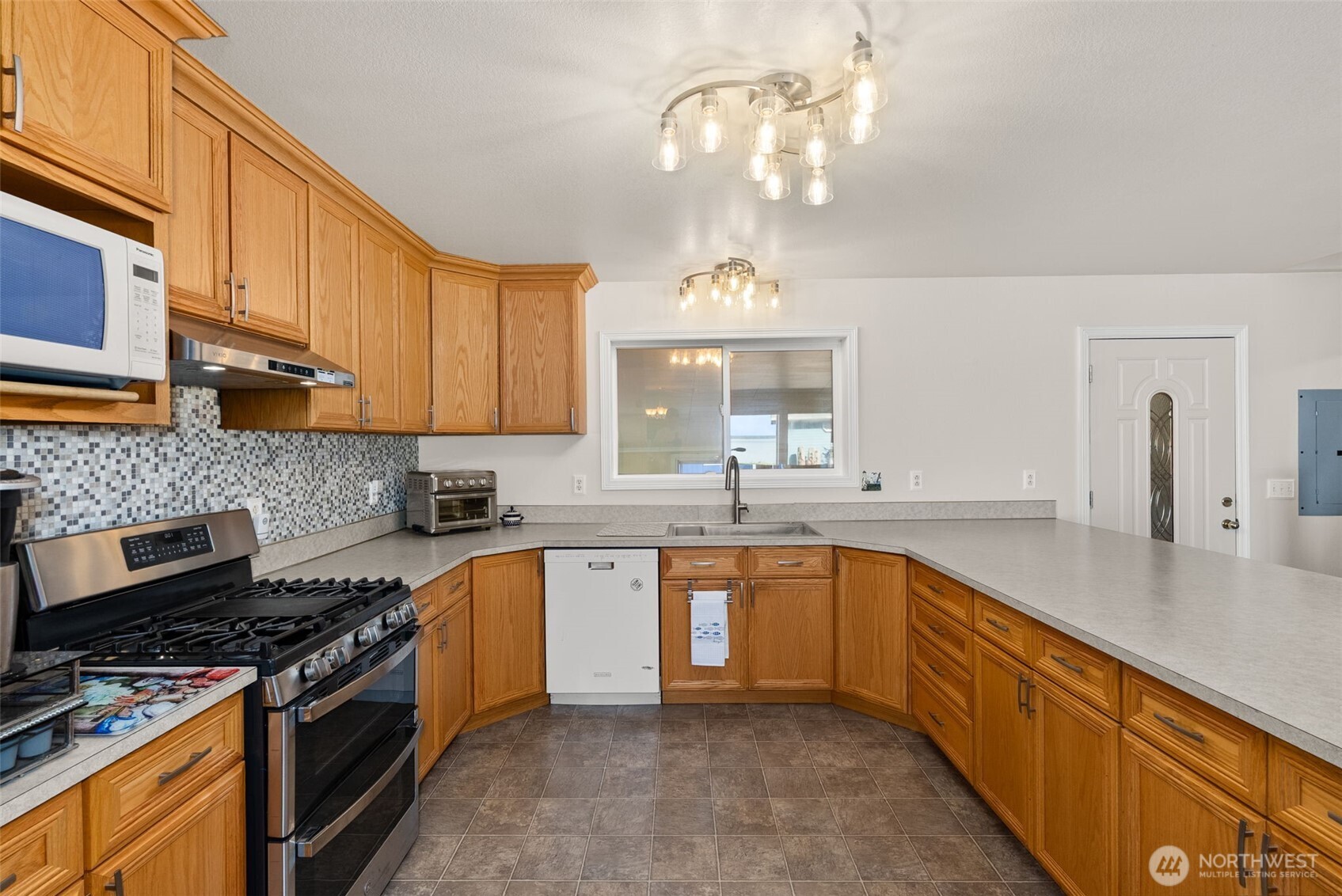 14 Sunset Road , South Bend, WA 98586