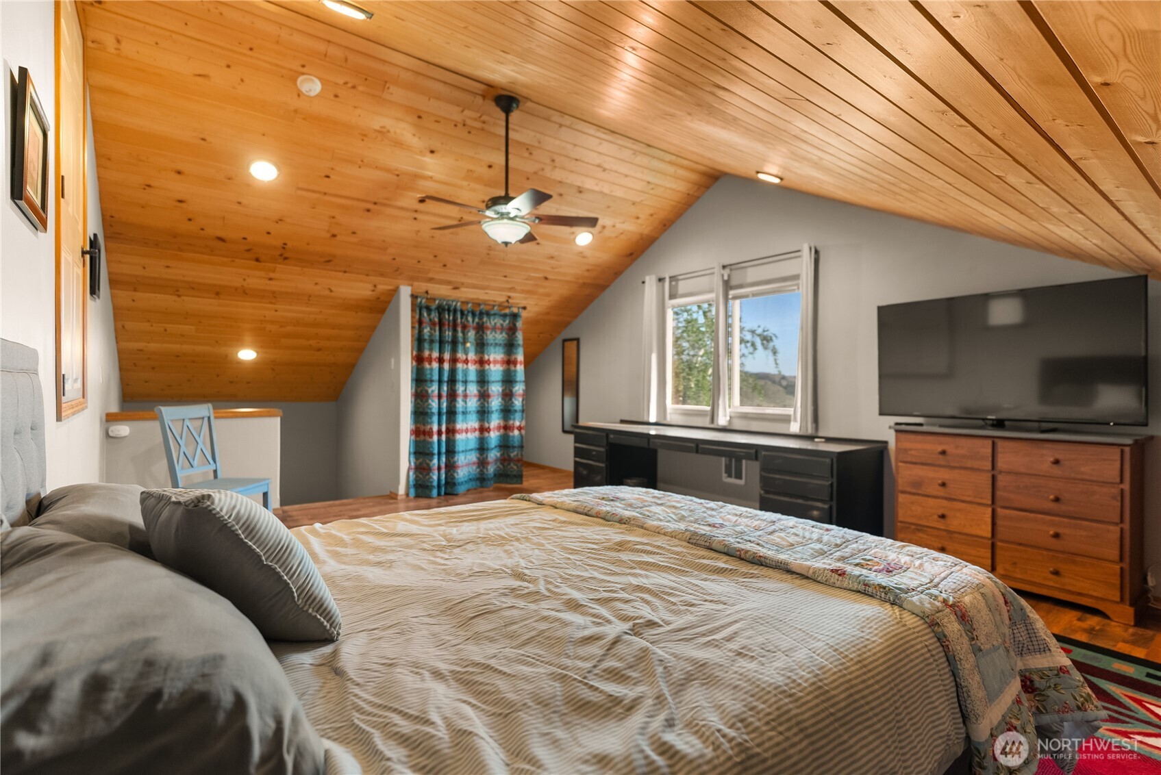 112 Pine Creek Road , Tonasket, WA 98855