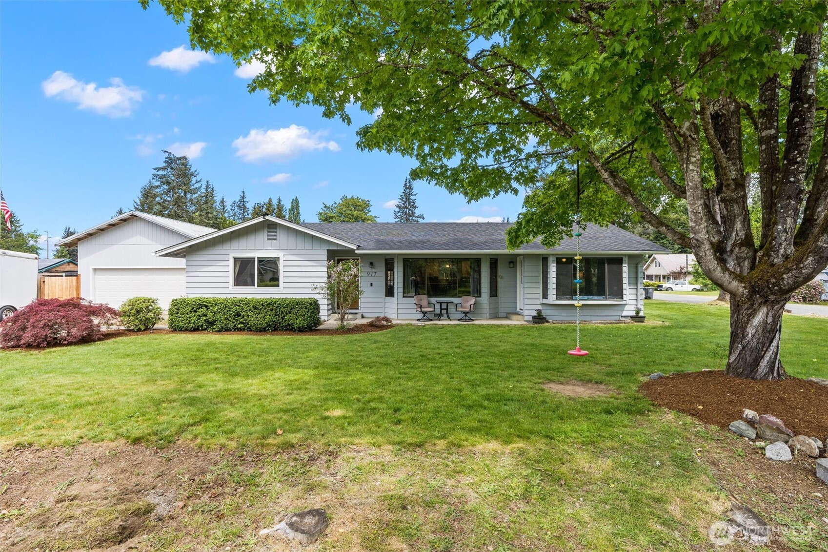917 Dyer Road , Sultan, WA 98294