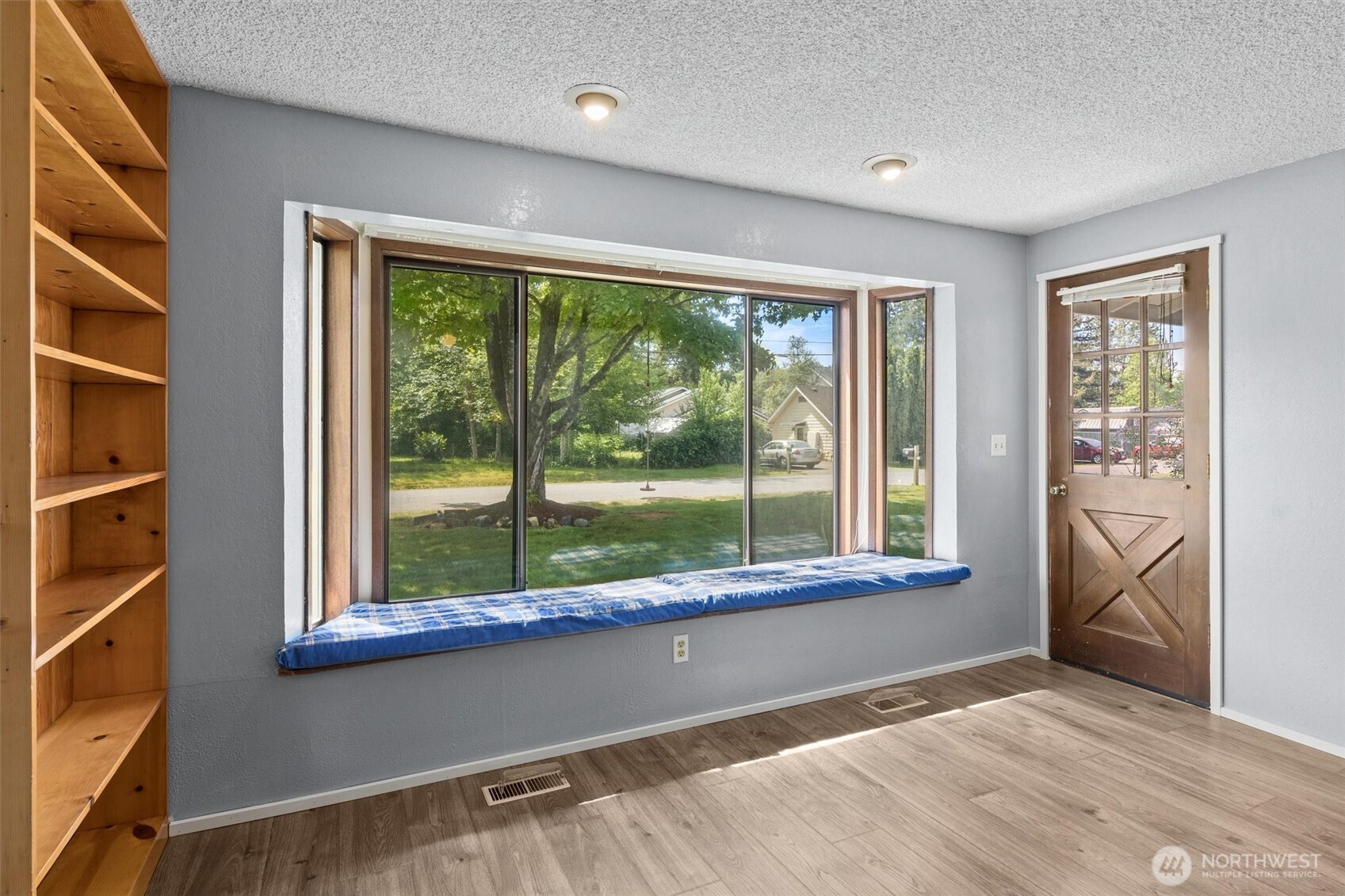 917 Dyer Road , Sultan, WA 98294