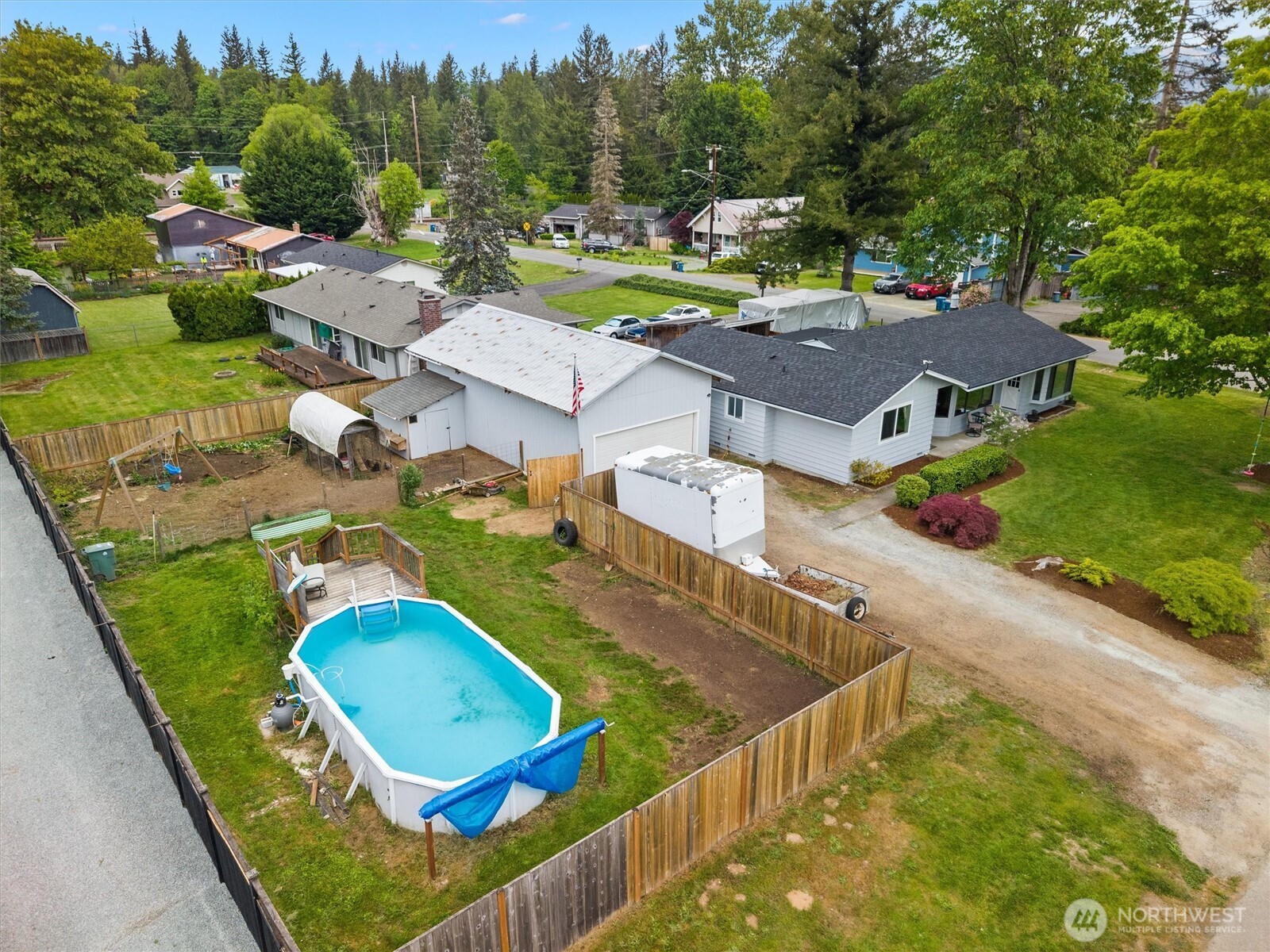 917 Dyer Road , Sultan, WA 98294