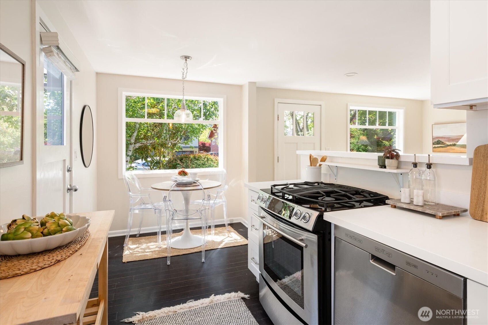 526 N 84th Street , Seattle, WA 98103