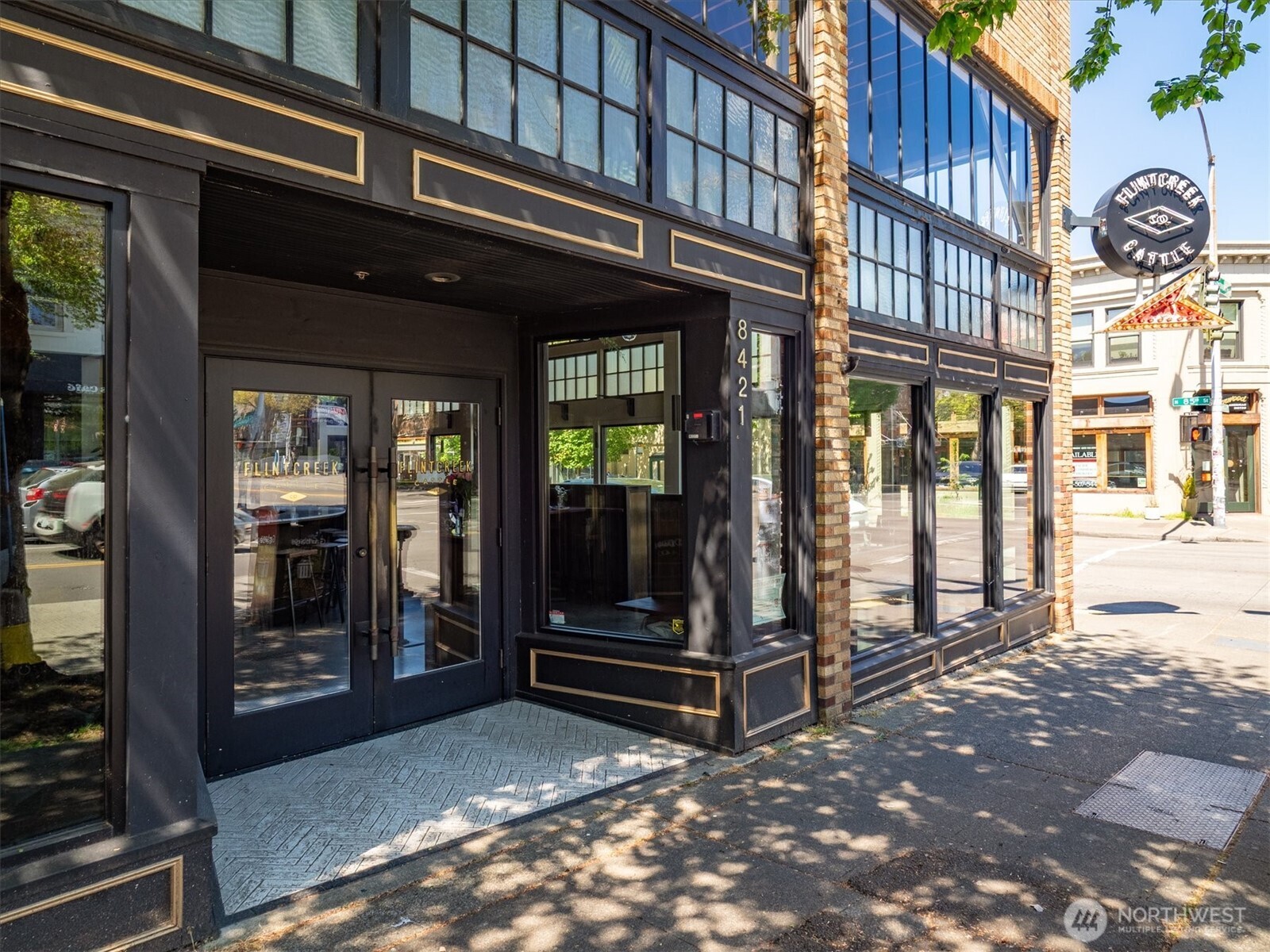 526 N 84th Street , Seattle, WA 98103