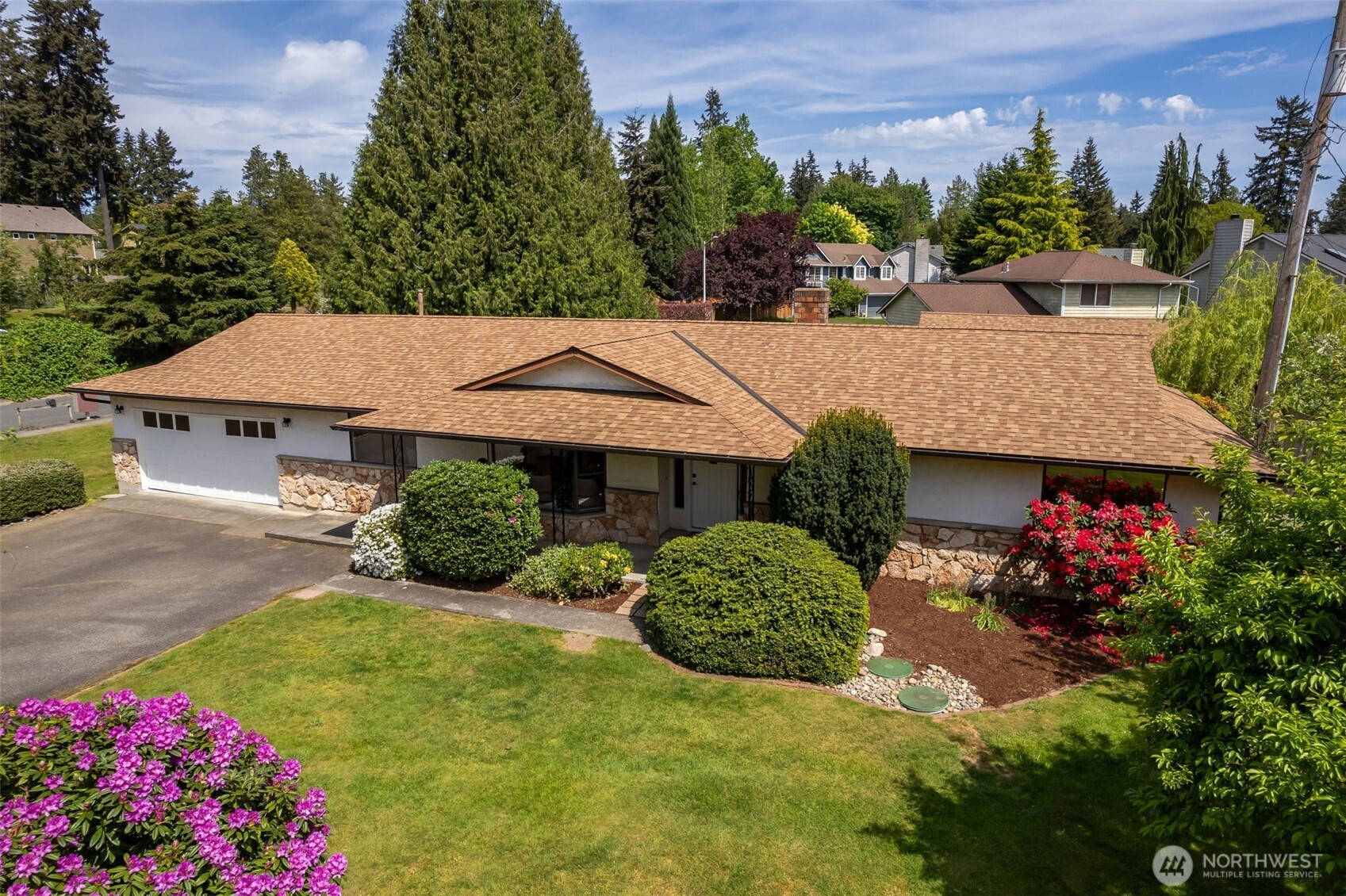 20229 24th Avenue W, Lynnwood, WA 98036