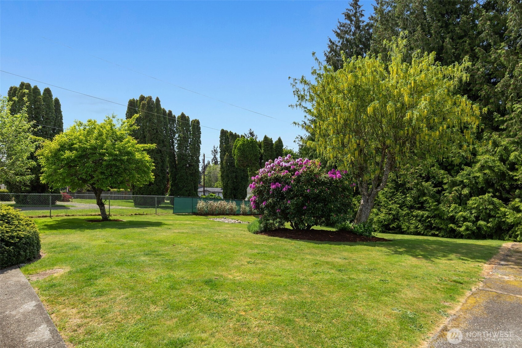20229 24th Avenue W, Lynnwood, WA 98036