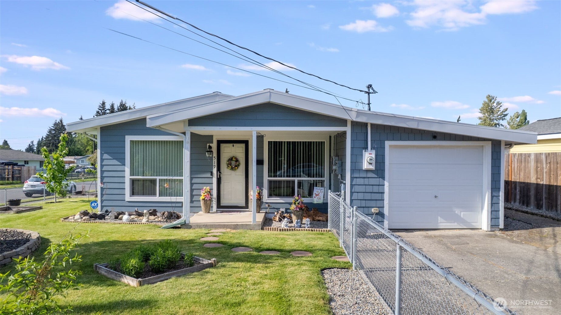 519 S 92nd , Tacoma, WA 98444