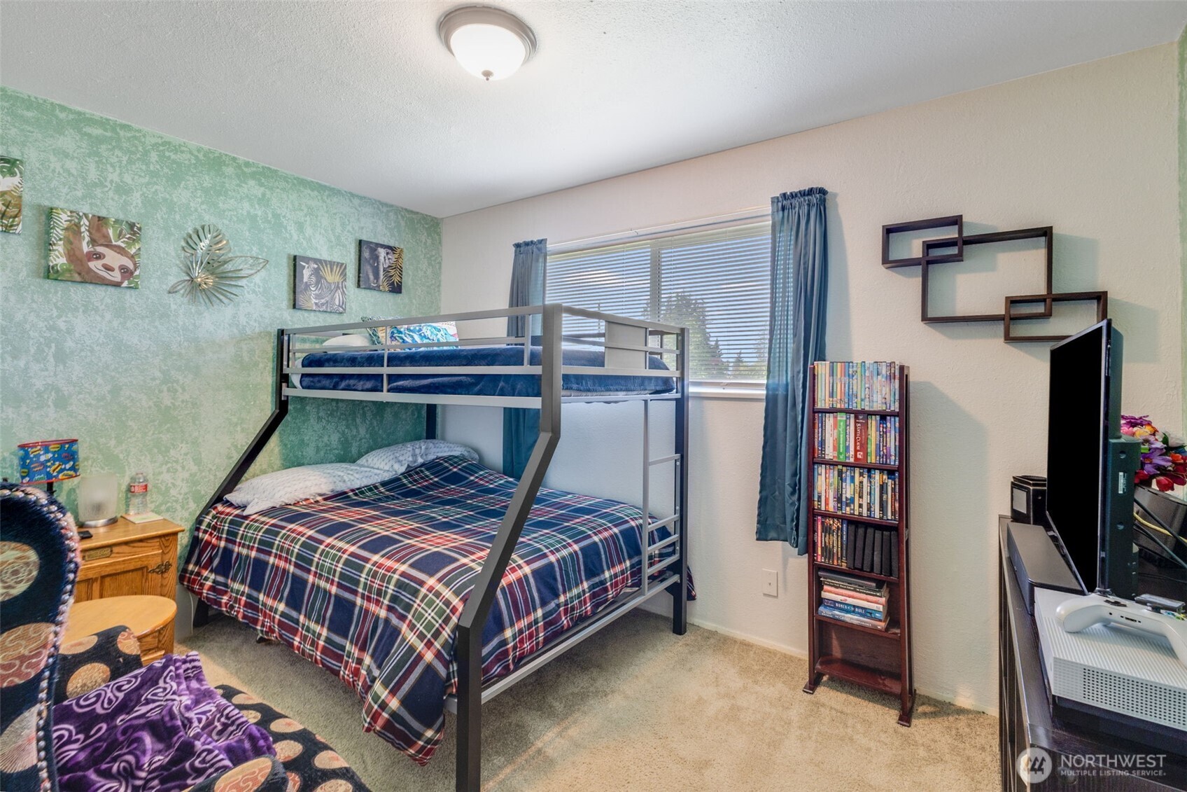 519 S 92nd , Tacoma, WA 98444