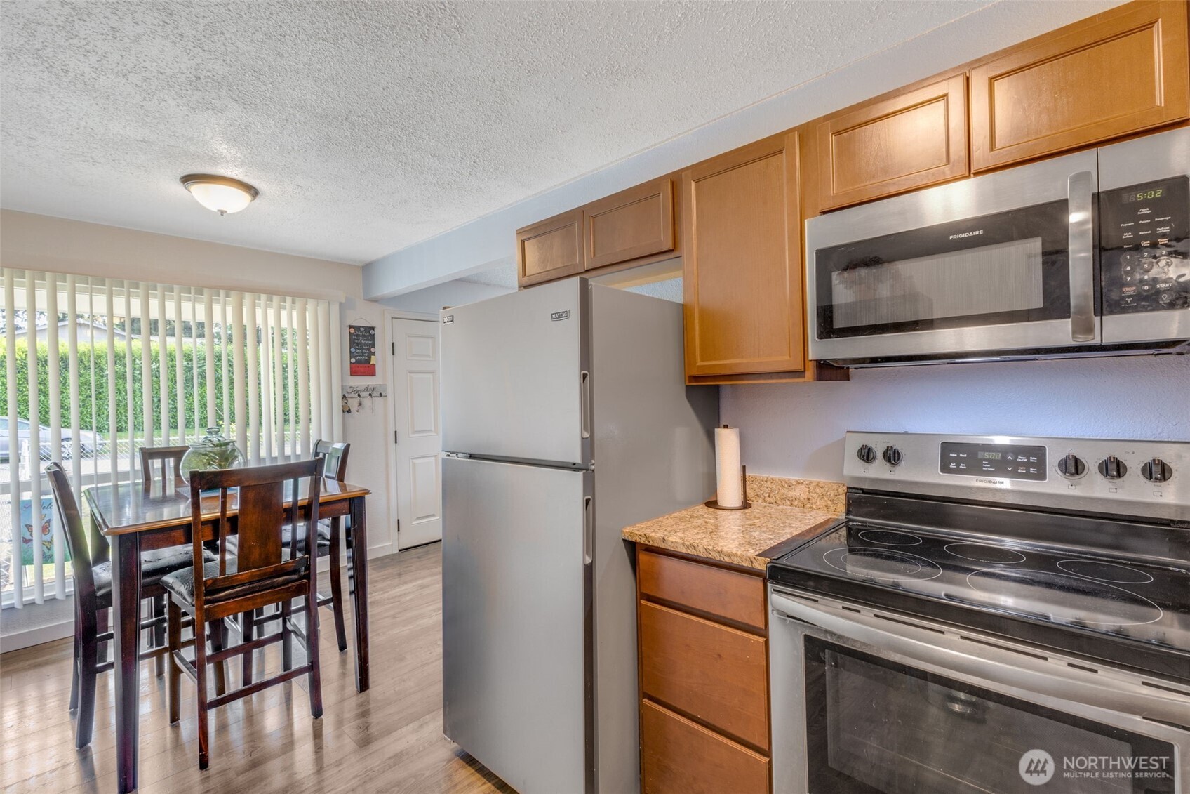 519 S 92nd , Tacoma, WA 98444