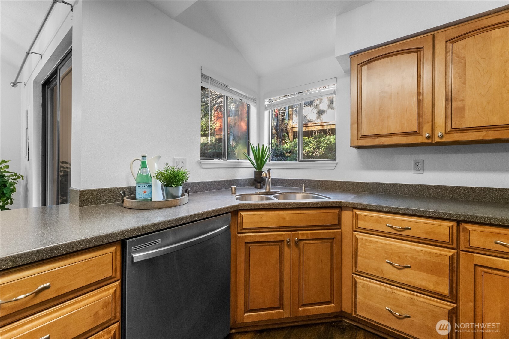 1555 Union Avenue NE #39, Renton, WA 98059