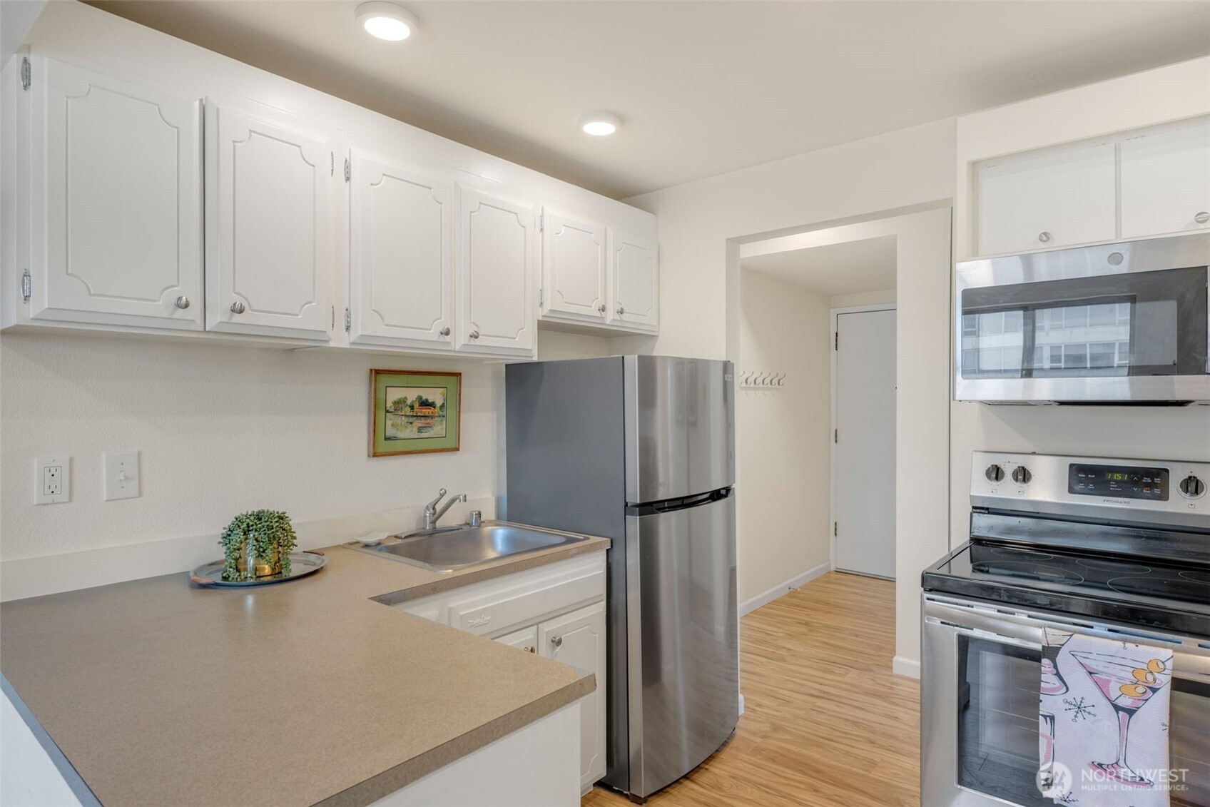 507 W Mercer Street #704, Seattle, WA 98119