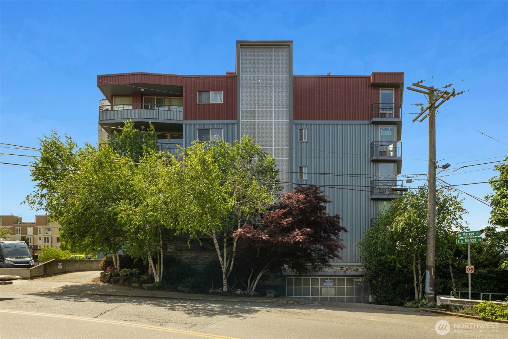 507 W Mercer Street #704, Seattle, WA 98119