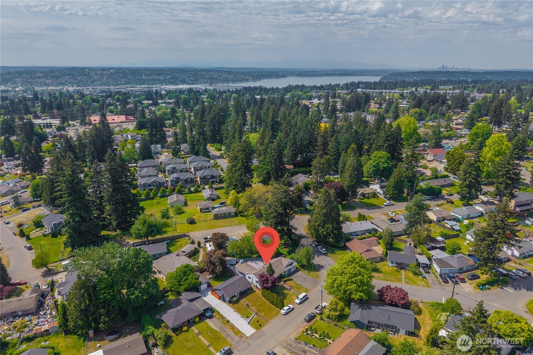 691 Redmond Avenue NE, Renton, WA 98056