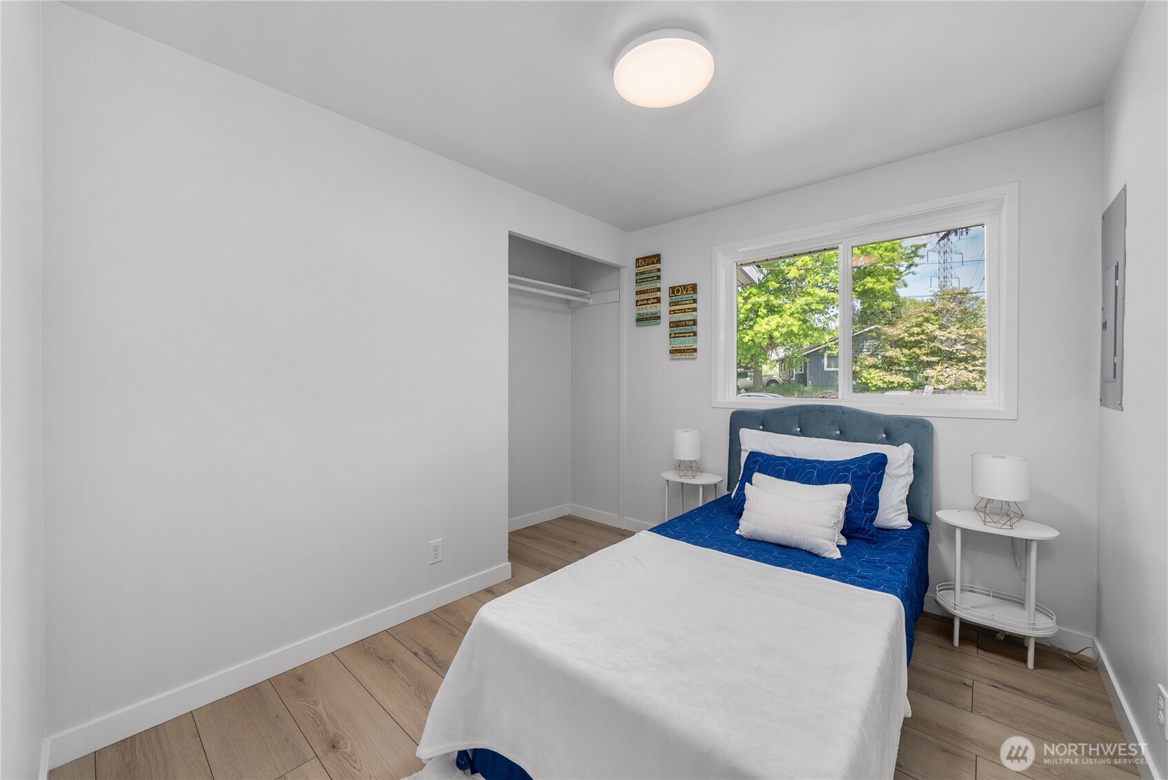 691 Redmond Avenue NE, Renton, WA 98056