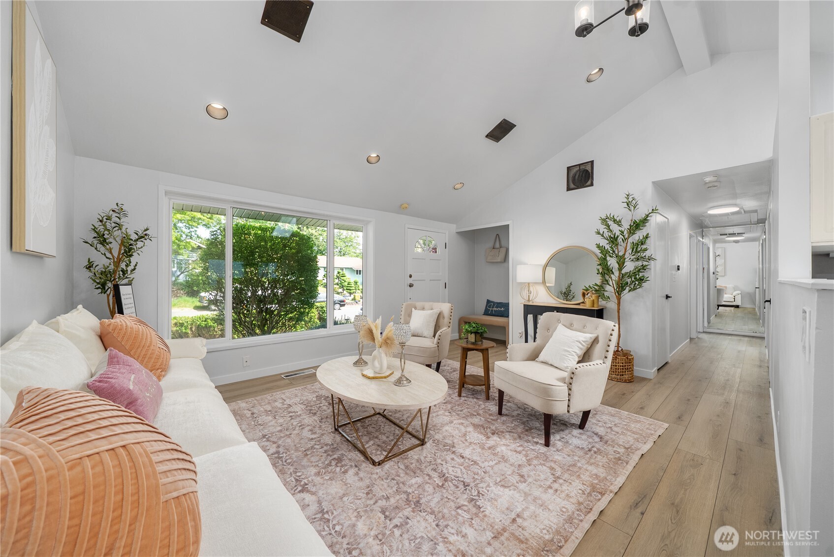 691 Redmond Avenue NE, Renton, WA 98056