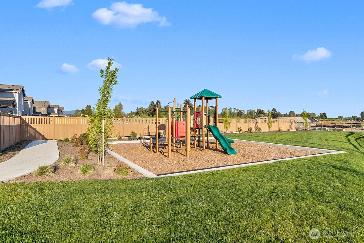 2175 168th Place NE, Marysville, WA 98271