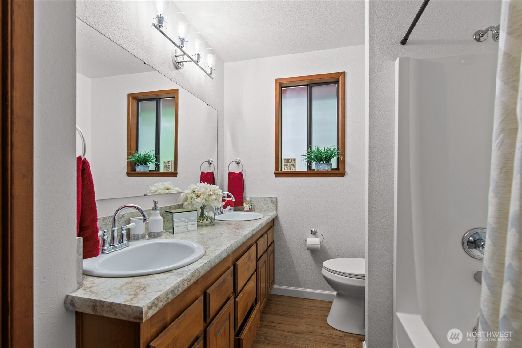 191 SE Noble Glen Drive , Shelton, WA 98584