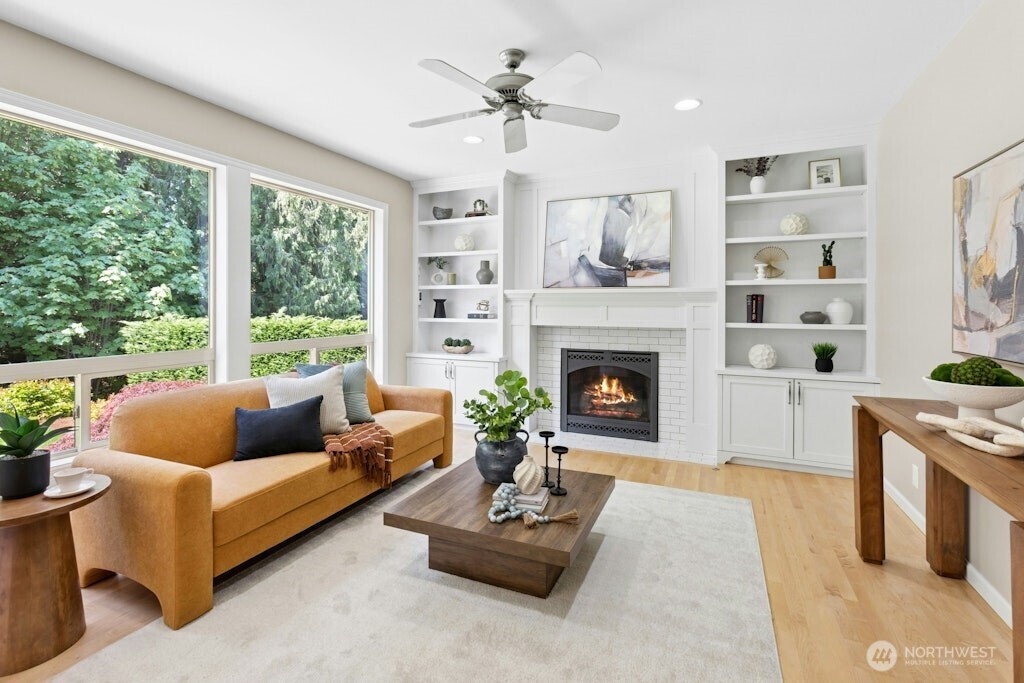 4649 225th Avenue SE, Sammamish, WA 98075