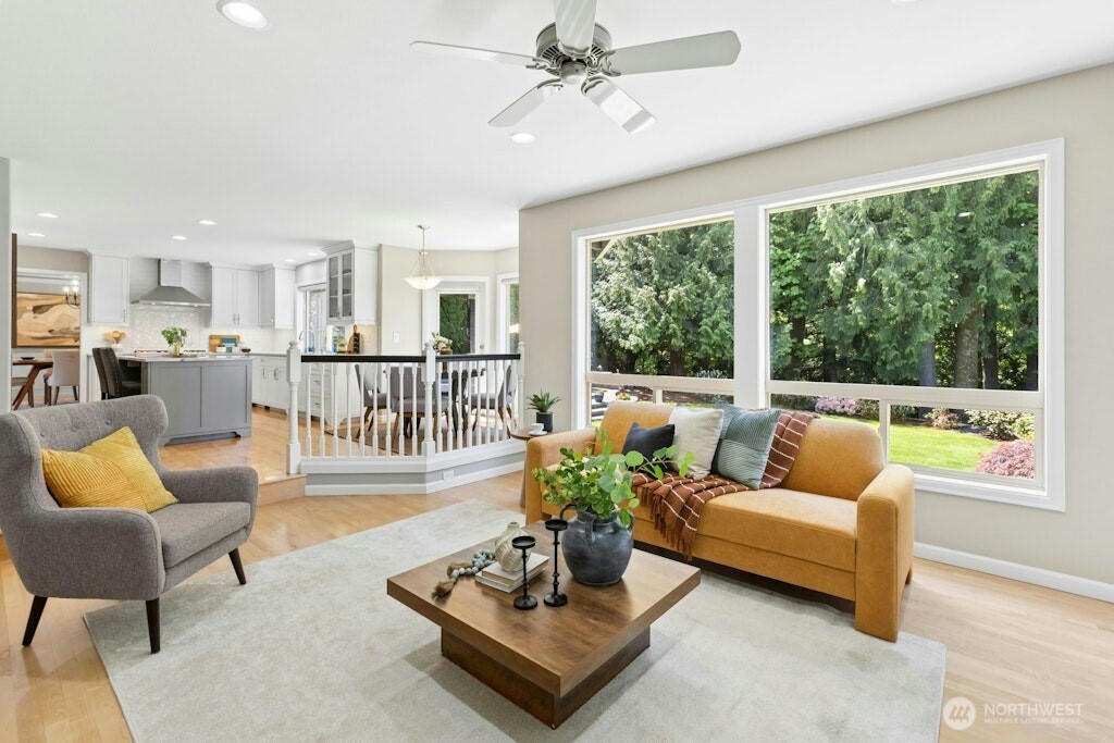 4649 225th Avenue SE, Sammamish, WA 98075