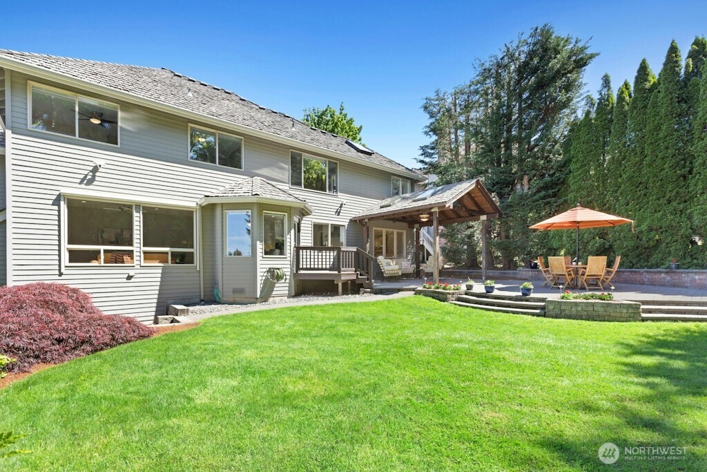 4649 225th Avenue SE, Sammamish, WA 98075