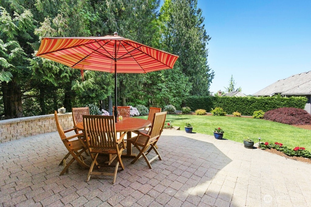 4649 225th Avenue SE, Sammamish, WA 98075