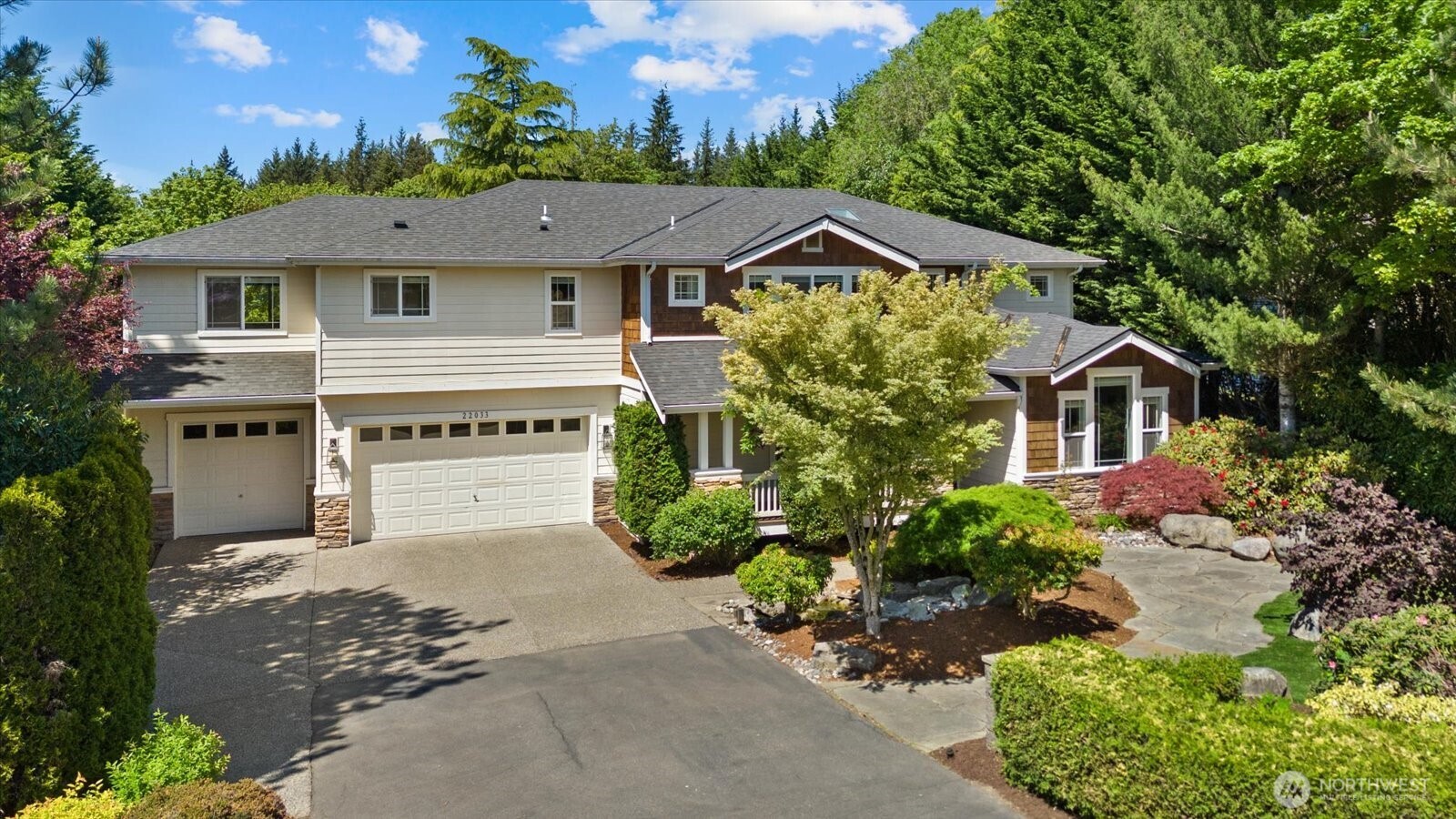 22033 99th Street SE, Snohomish, WA 98290