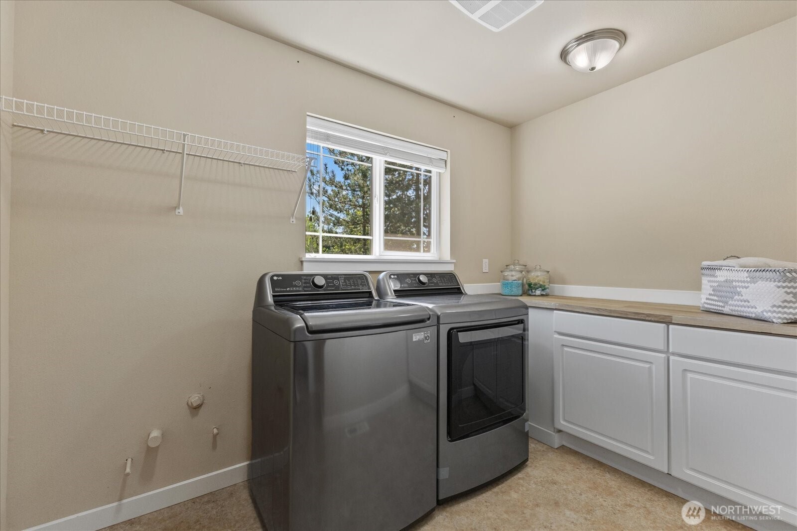 22033 99th Street SE, Snohomish, WA 98290