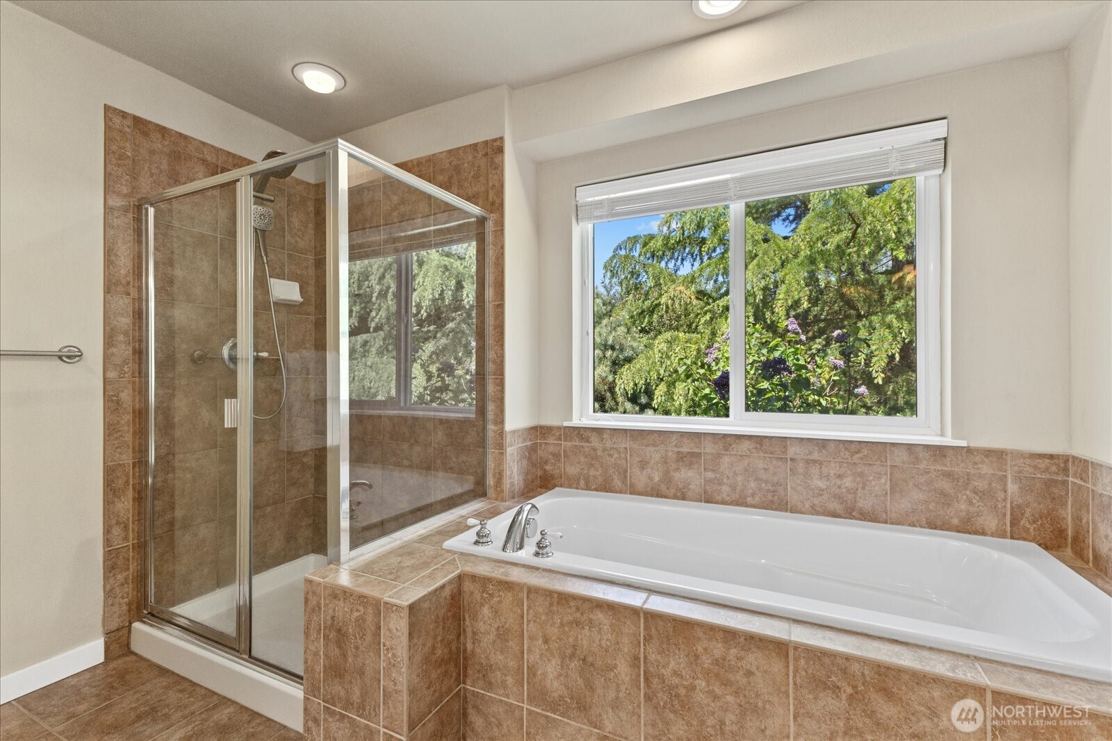 22033 99th Street SE, Snohomish, WA 98290