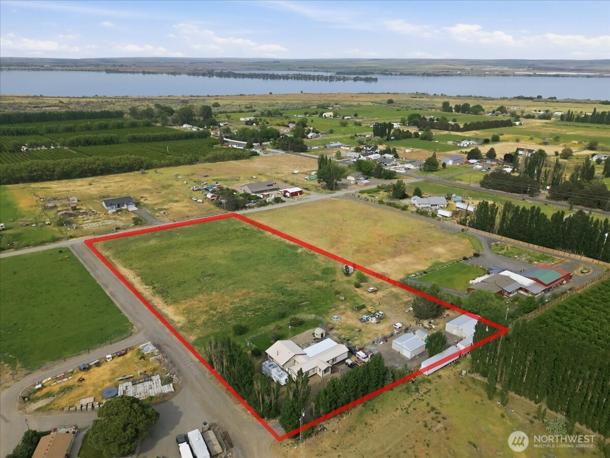 70301 S 2410 PRSE , Kennewick, WA 99337