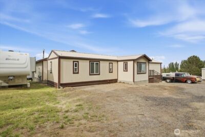 70301 S 2410 PRSE , Kennewick, WA 99337 - Photo 11