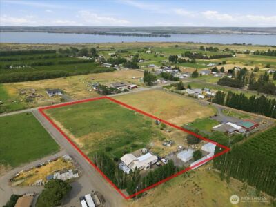 70301 S 2410 PRSE , Kennewick, WA 99337 - Photo 2