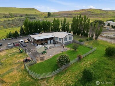 70301 S 2410 PRSE , Kennewick, WA 99337 - Photo 9