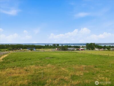70301 S 2410 PRSE , Kennewick, WA 99337 - Photo 10