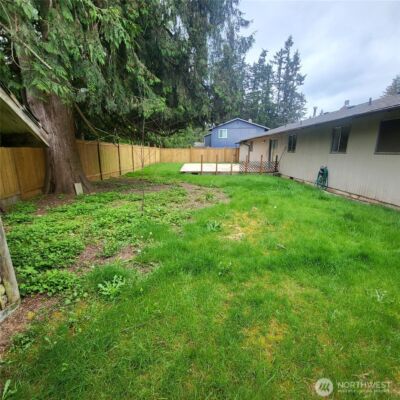 19504 SE 241st Place , Covington, WA 98042 - Photo 2