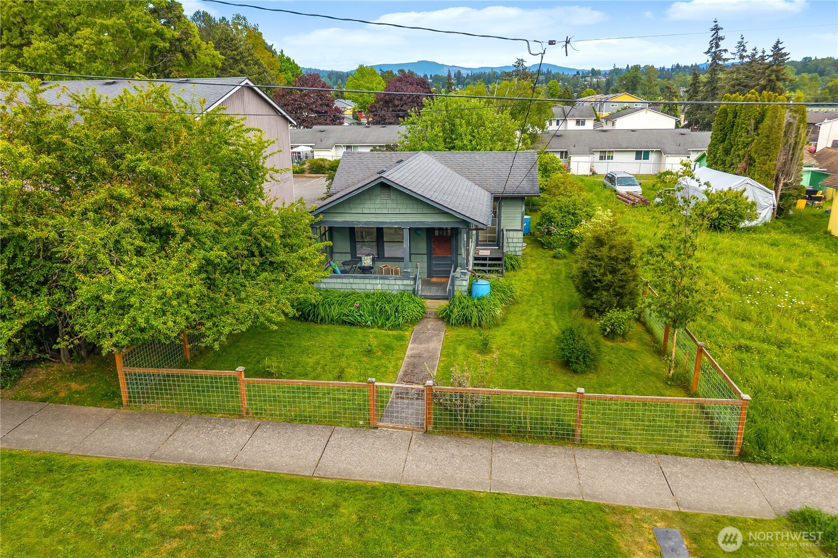 2320 Queen Street , Bellingham, WA 98229