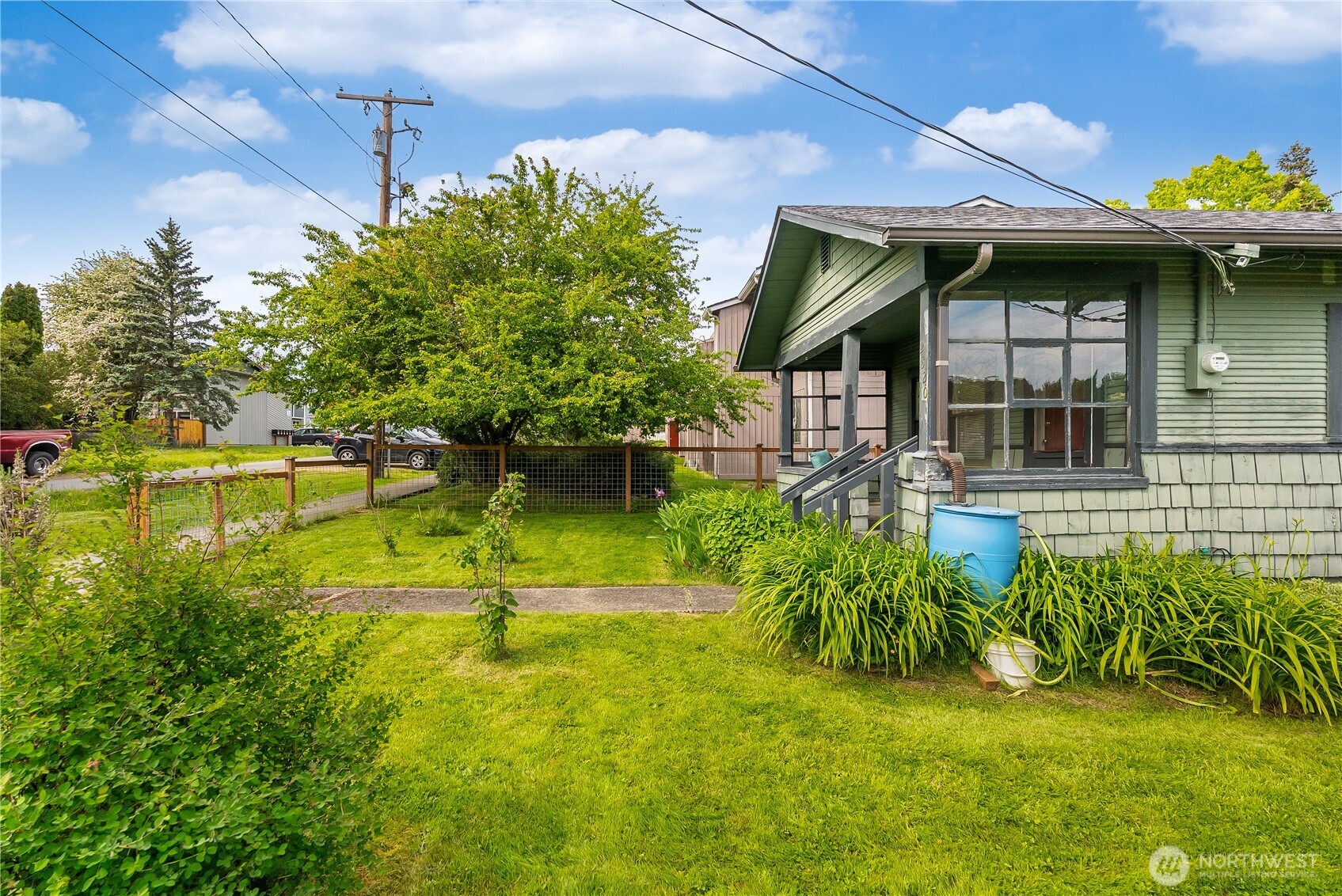 2320 Queen Street , Bellingham, WA 98229