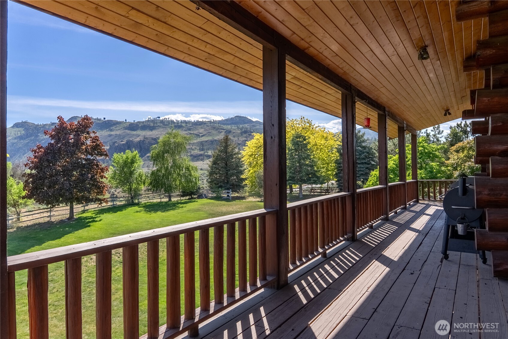 112 Pine Creek Road , Tonasket, WA 98855